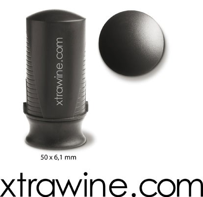 Front Pulltex Black Winesaver Vacuum Pump Xtrawine